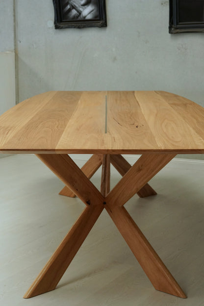 Maverick Dining Table