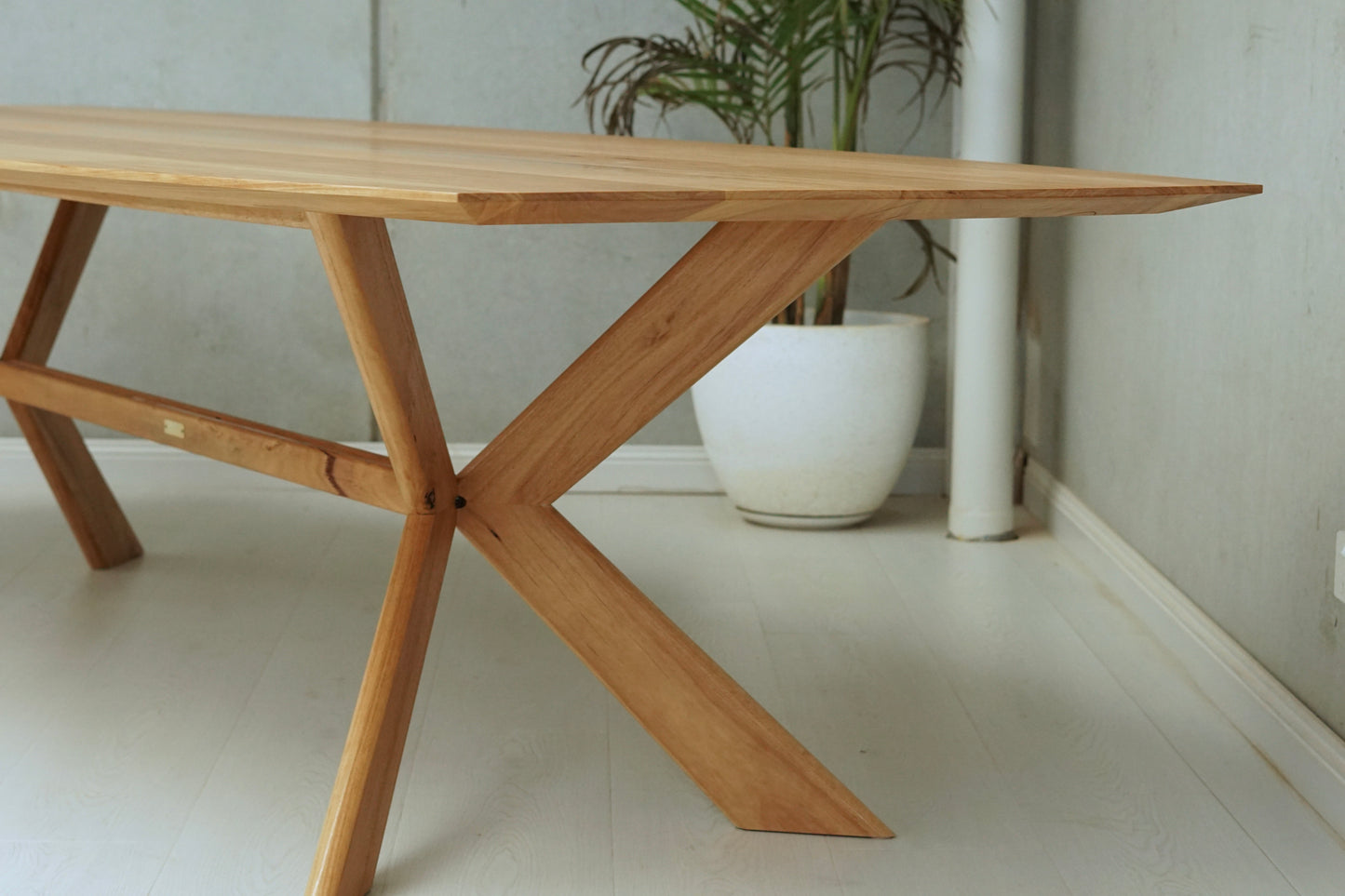 Maverick Dining Table