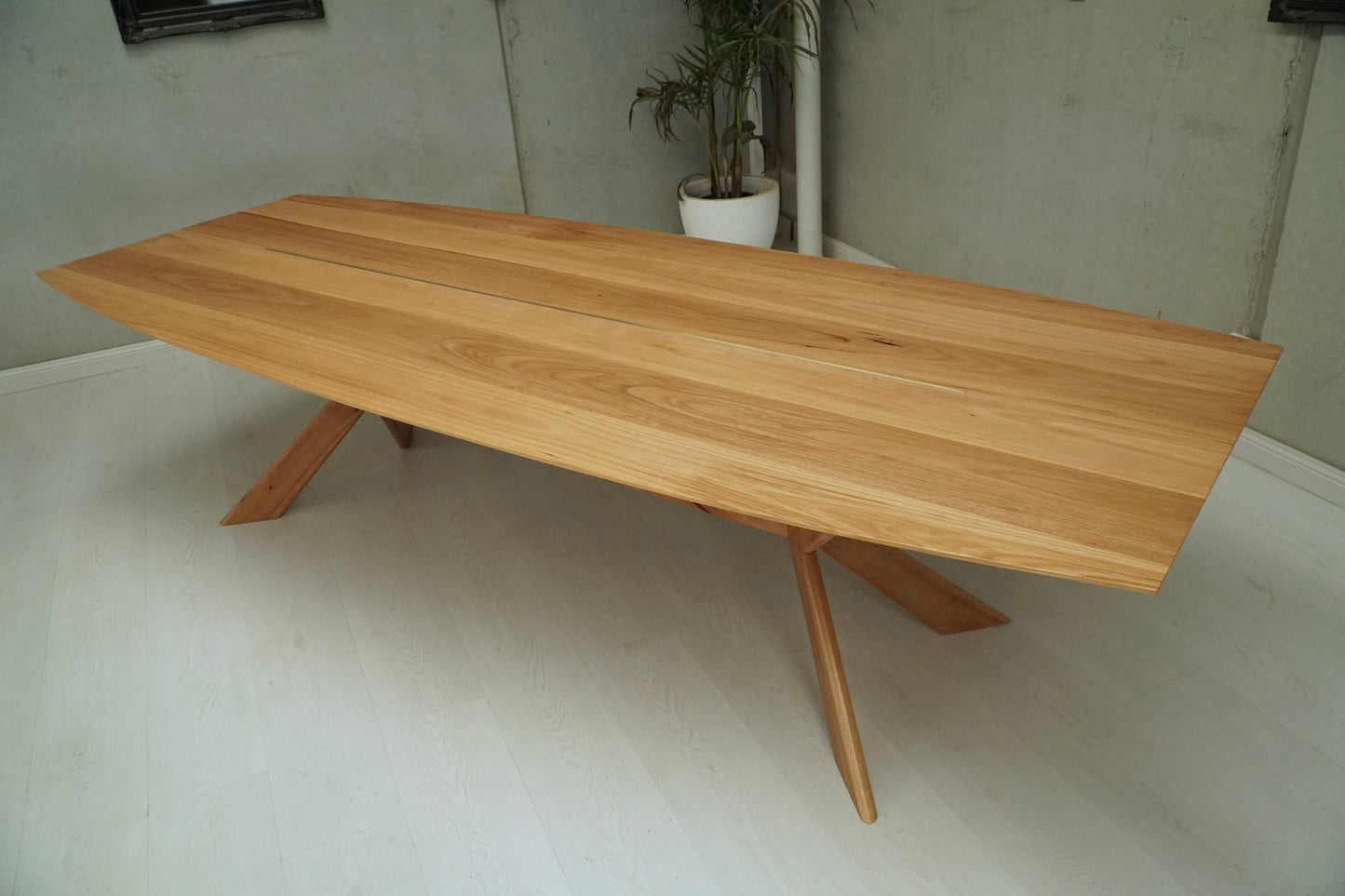 Maverick Dining Table