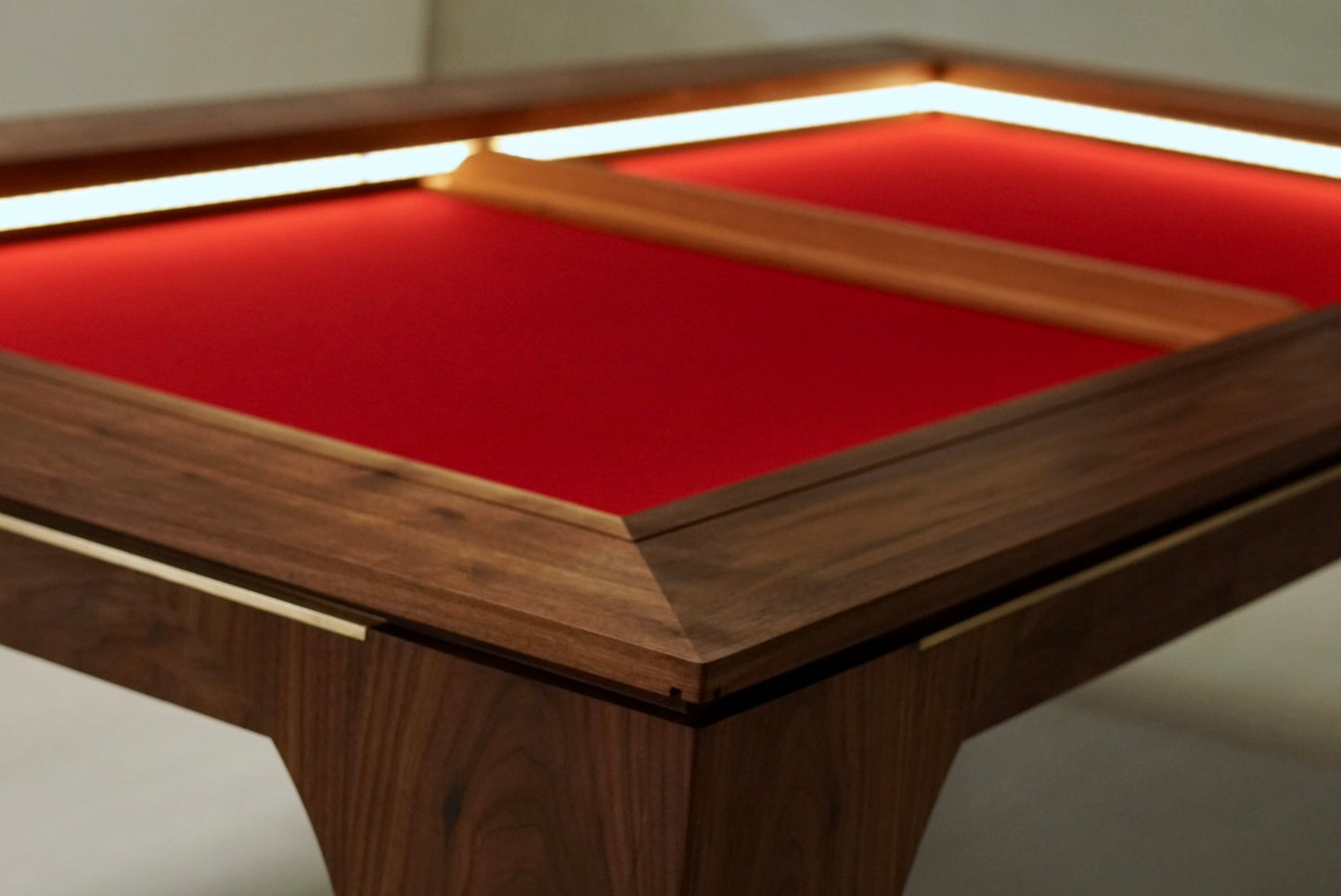 Lark Games Table